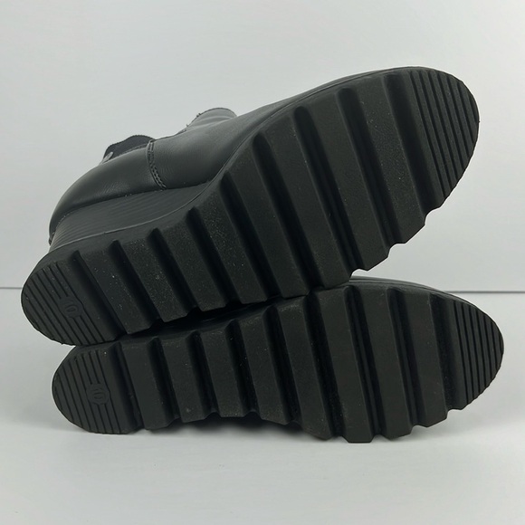 Universal Thread Linda Water Repellant Wedge Pull On Boots Black Sz 10 Chelsea - Picture 9 of 15